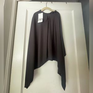 Black brand new shawl from Zara. Never worn still has tag. Fits  up to a medium